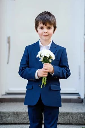 1 сентября: С астрами — ИИ-портрет для фотобудки